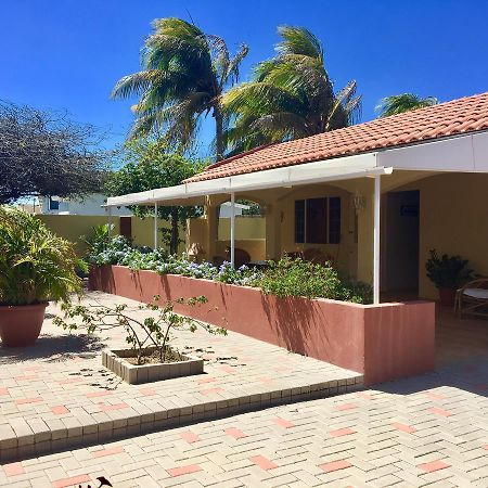Ferienwohnung Bubali Gardens Palm Beach Exterior foto