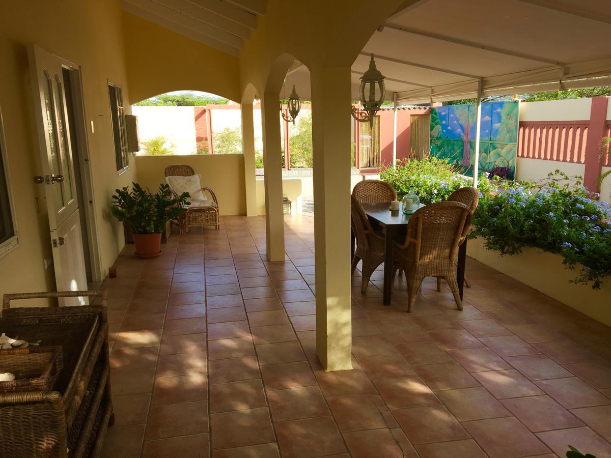 Ferienwohnung Bubali Gardens Palm Beach Exterior foto